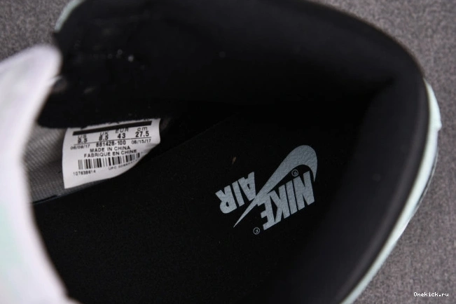 One Kick Igloo Jordan 1 Retro 861428-100 High 0721